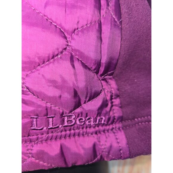 L.L. Bean XS Quilted Plum Vest 100% Polyester Shell & Insulation - Nylon Lining - Picture 5 of 7